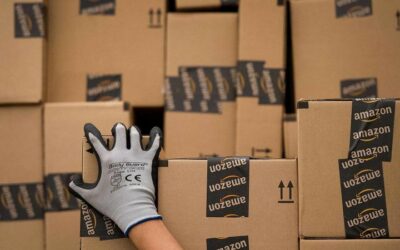 Amazon announces $15 minimum wage for all US employees