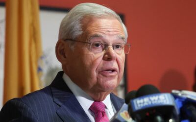 Sen. Bob Menendez explains case in New Jersey bribery raid