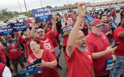 Stellantis offers pay increase to UAW, days before possible strike