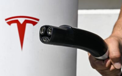 Tesla to install charging stations at 2,000 Hiltons in North America