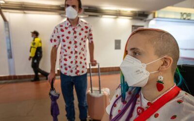 When to wear masks as cases rise, new variants emerge in U.S.