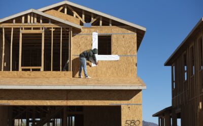 Homebuilder sentiment drops to 10-month low, as mortgage rates soar