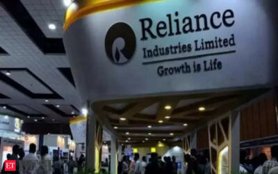 RIL to raise Rs 20,000 crore via bonds, BFSI News, ET BFSI