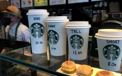 Starbucks unveils expansion plans, cost cutting