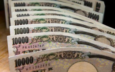 USD/JPY – Yen Climbs to 4.5 Month High, BoJ Next