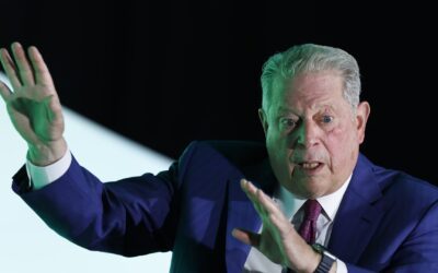 Apple longtime directors Al Gore and James Bell retiring from board