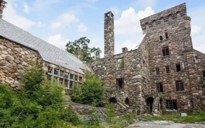 Fixer on 50 acres: $2.9 million Abercrombie castle in Westchester County