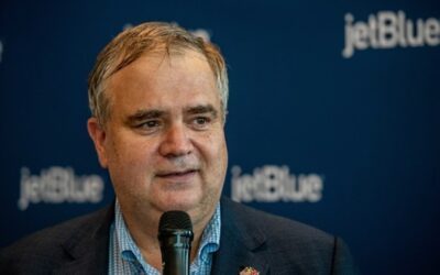 JetBlue CEO Robin Hayes to step down, COO Joanna Geraghty to take over