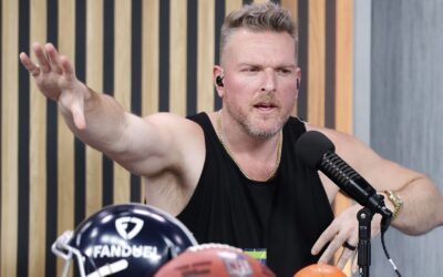 Pat McAfee attacks ESPN executive amid Rodgers, Kimmel fight