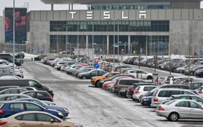 Tesla Berlin to stop most output for two weeks due to Red Sea disruption