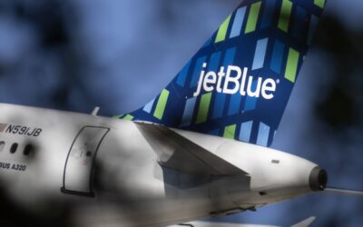 JetBlue stock rallies after Carl Icahn takes nearly 10% stake in airline