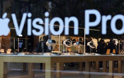 Two years after Apple quit Russia over Ukraine, Vision Pros are for sale in Moscow