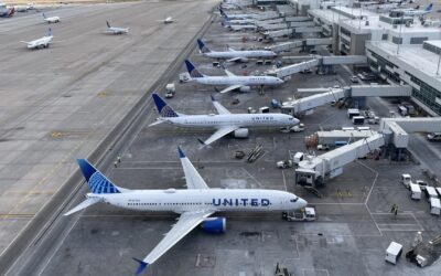 United Airlines raises checked bag fee $5, following American