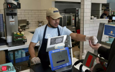 New $20 minimum wage for fast food workers in California set to start Monday, ET BFSI