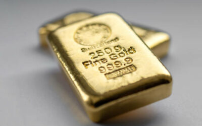 Gold Hits New Record High Amid Favourable Factors