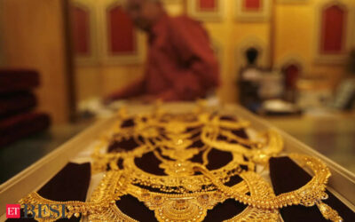 All in a day! Gold sees sharp decline on Friday, but ends with weekly gains, ET BFSI