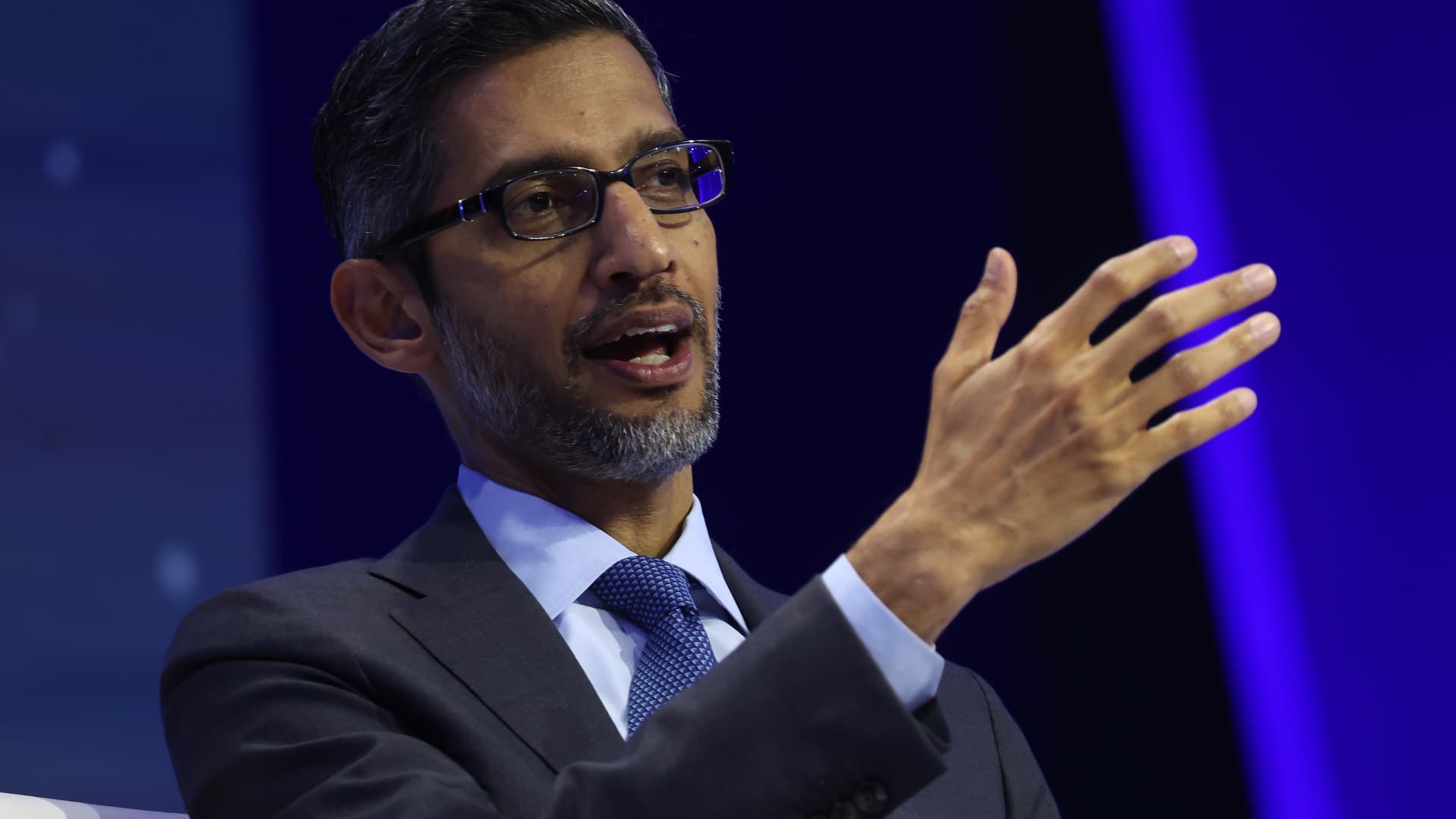 Alphabet tempers worries that its falling behind in AI in