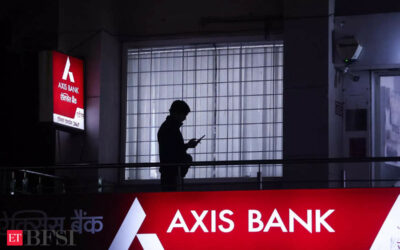 Axis Bank snatches the crown of 4th largest bank from RBI-hit Kotak in market value terms, ET BFSI