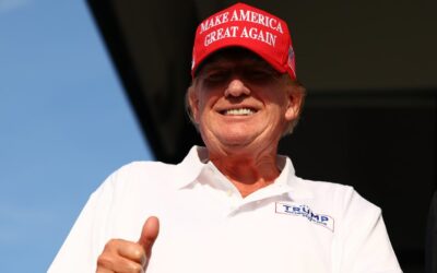 Cha-ching! Trump on track for $1 billion stock bonus — while outside investors lose up to 50%