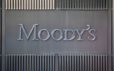 Former Moody’s top lawyer pleads guilty in tax case