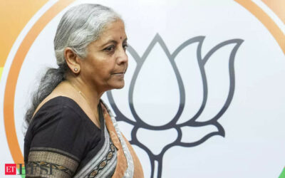 Nirmala Sitharaman takes dig at Congress, ET BFSI