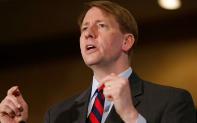 Richard Cordray to step down from job overseeing $1.6 trillion in federal student loans