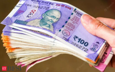 Rupee ends lower pressured by broad dollar rally, notches weekly decline, ET BFSI