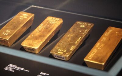 Gold futures on track for biggest one-day loss for the month