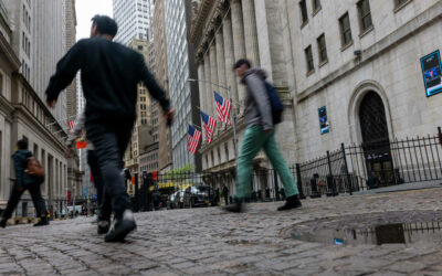 Leading index for U.S. economy sinks again and points to slower growth