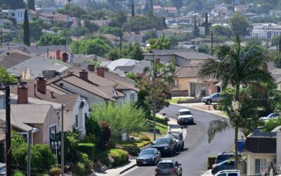 Mortgage rates fall for second week in a row, giving a ‘small boost’ to refinances