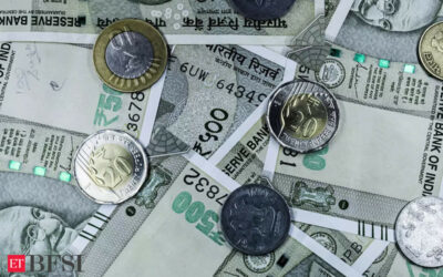 Rupee flat as traders remain wary of central bank intervention at weaker levels, ET BFSI
