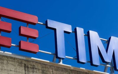 Telecom Italia backs its full-year guidance after posting higher revenue