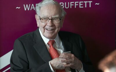 Warren Buffett and other billionaires are buying blue-chip energy stocks. Here’s why.