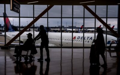 Airlines grounded, companies experiencing outages tied to CrowdStrike issue