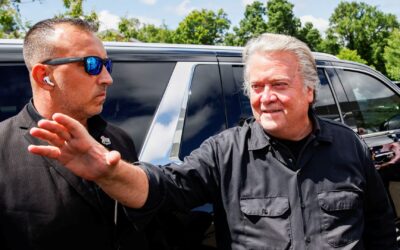 Former Trump aide Steve Bannon reports to jail