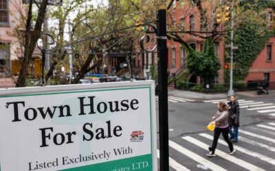 Manhattan is ‘buyer’s market’ as real estate prices fall, inventory rises