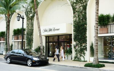 Saks Fifth Avenue buying Neiman Marcus in $2.65 billion deal, with backing by Amazon