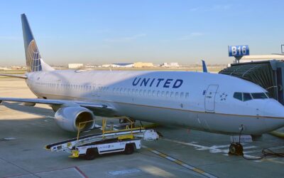 United Airlines texts travelers live radar maps to explain delays