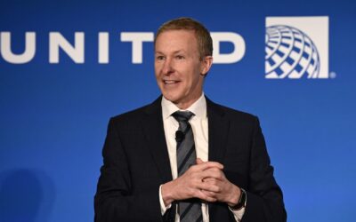 United CEO expresses ‘renewed confidence’ in Boeing after meeting CEO