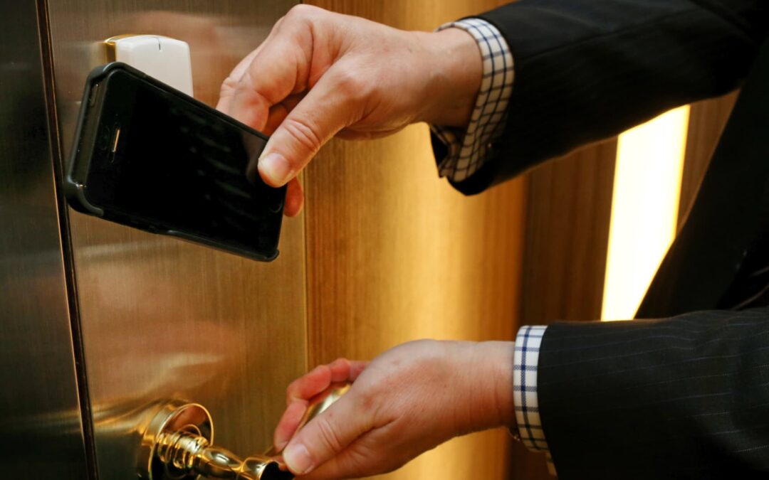 Apple and Google wallets want to make hotel room key card obsolete