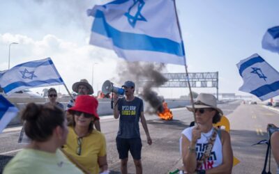 Nationwide strikes erupt in Israel amid cease-fire deal protests