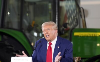 Trump threatens John Deere with 200% tariff if moves production to Mexico