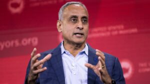 Google CEO names new search and ads boss slides predecessor