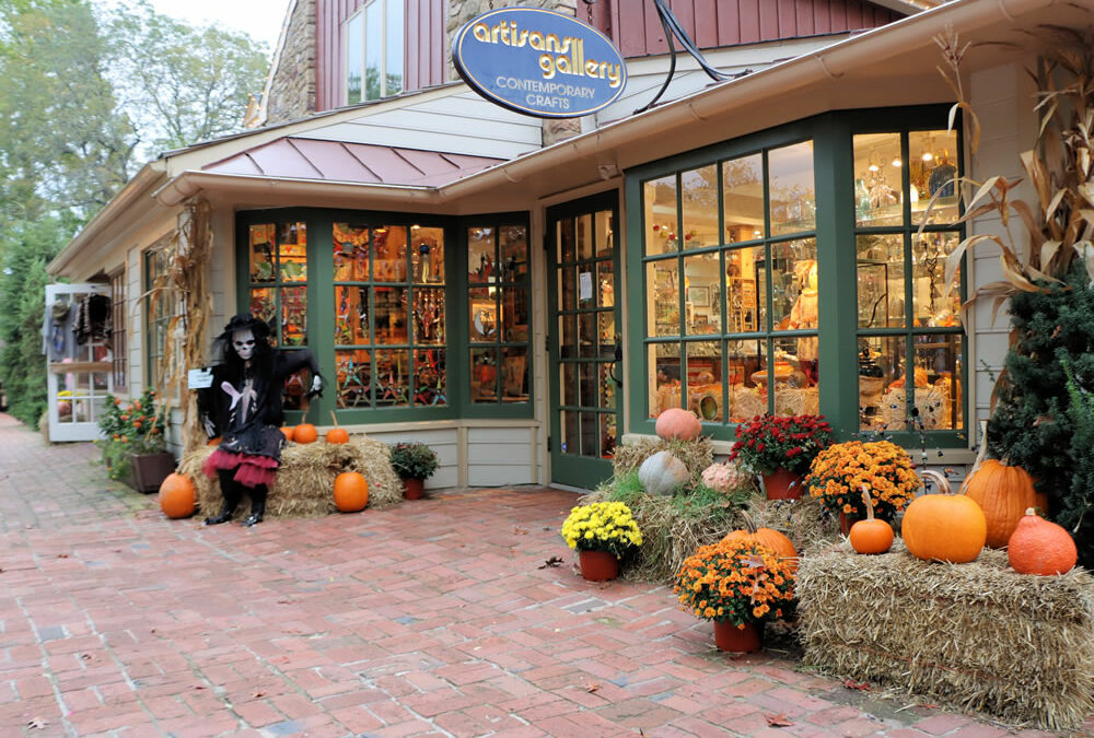 Scarecrows, Ghosts, and Fall Fun at Peddler’s Village