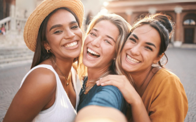 9 unique habits of people who don’t have many close friendships in life (according to psychology)