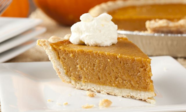 Holiday Dessert: Maple Vanilla Pumpkin Pie