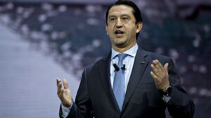 Hyundai names North American exec Jose Munoz as CEO effective