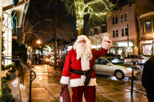 Visit Chestnut Hill PA For Holidays on the Hill