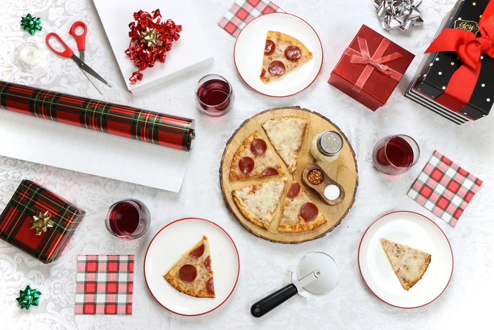 Easy Holiday Pizza Party Ideas