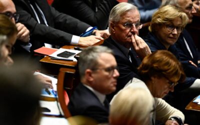 French government toppled in no-confidence vote brought by opposition